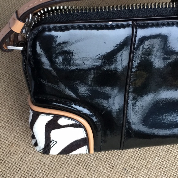 Calvin Klein Leather Zebra Shoulder Bag - Picture 5 of 8